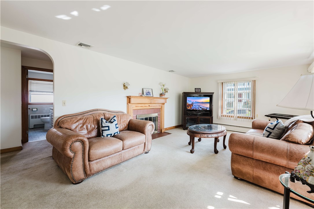 200 Budlong Road Cranston, RI 02920 - Photo 18 of 36 Gallery Image 18