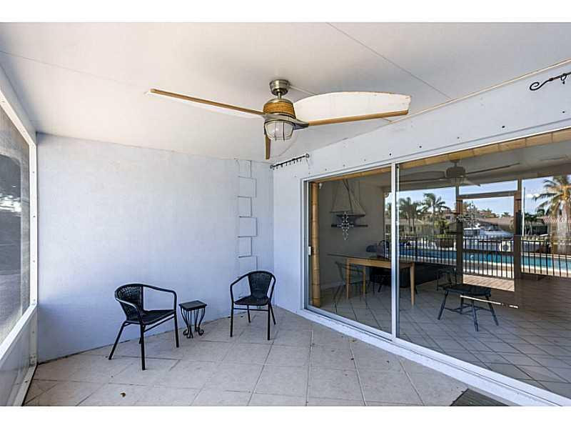 2500 Northeast 36th Street, Unit 2 Lighthouse Point, FL 33064 - Photo 14 of 21 Exterior Front
