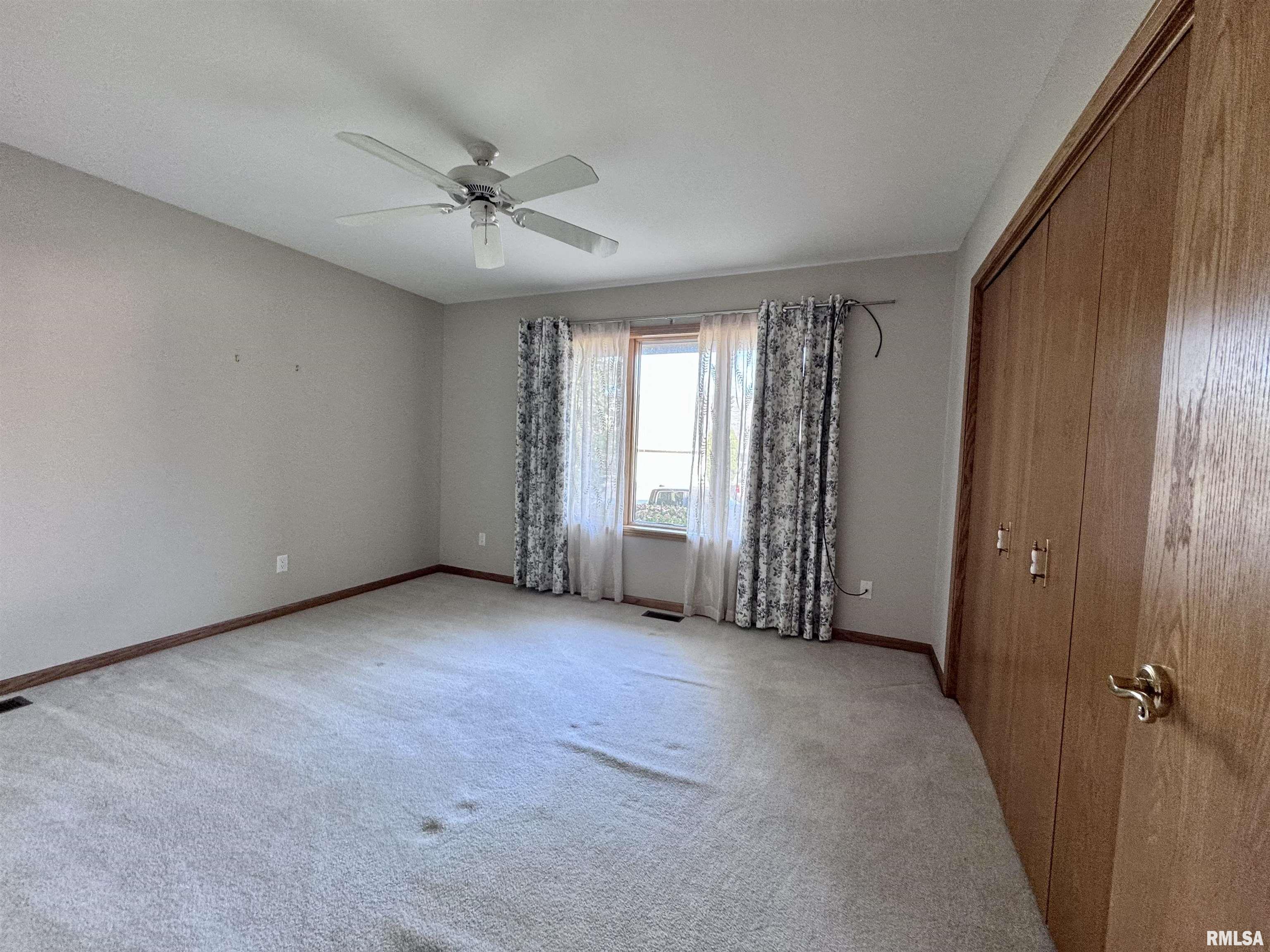 1005 Bayberry Lane Macomb, IL 61455 - Photo 26 of 31