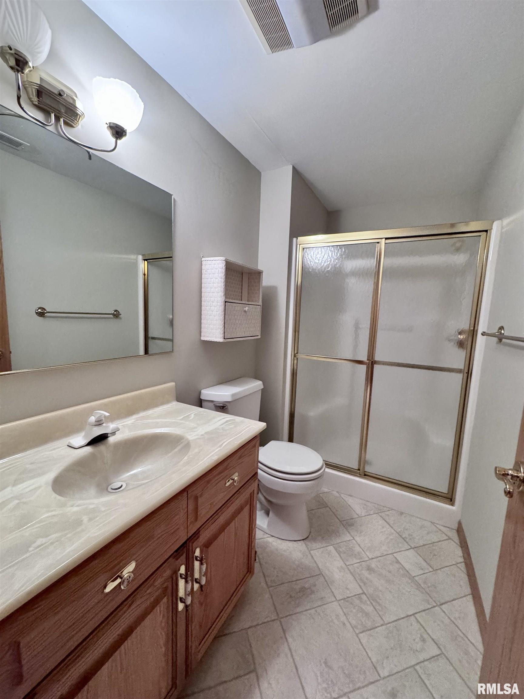 1005 Bayberry Lane Macomb, IL 61455 - Photo 30 of 31