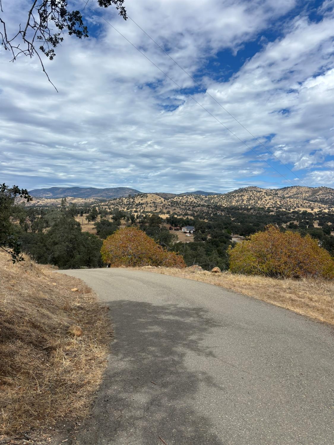 2609 Granite Lane Catheys Valley, CA 95306 - Photo 2 of 10