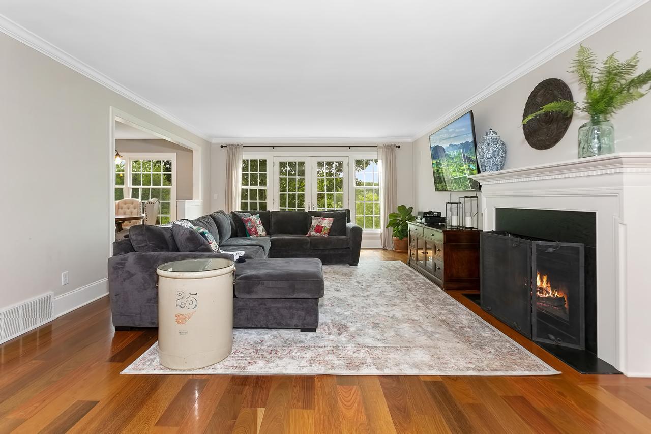 1850 Fox Ridge Road Orono, MN 55356 - Photo 7 of 37