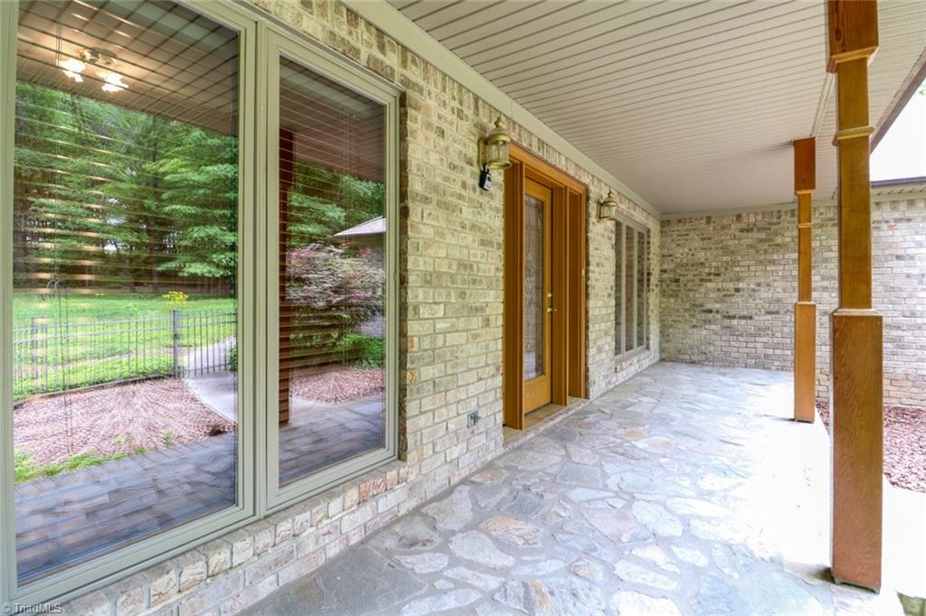 8128 Witty Road Summerfield, NC 27358 - Photo 3 of 30 Gallery Image 3