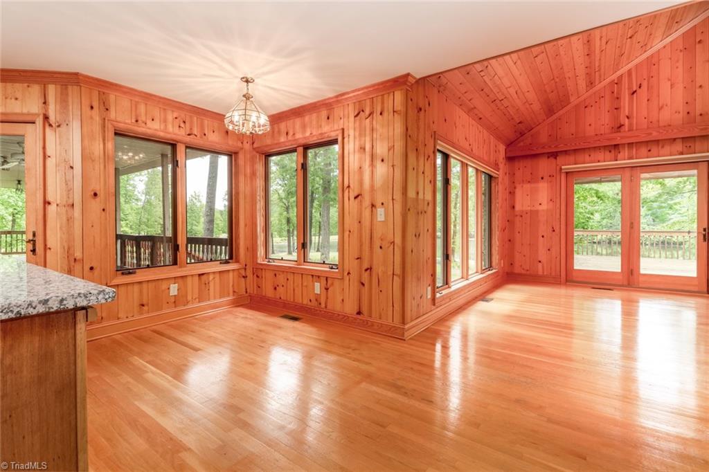 8128 Witty Road Summerfield, NC 27358 - Photo 9 of 30 Gallery Image 9