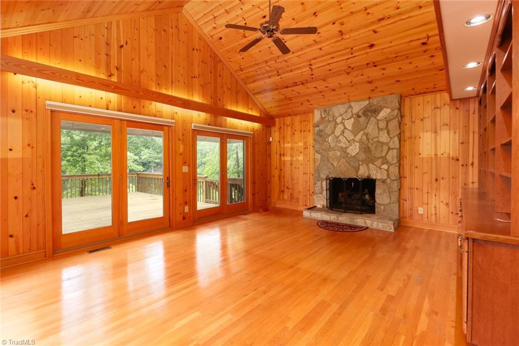8128 Witty Road Summerfield, NC 27358 - Photo 10 of 30 Gallery Image 10