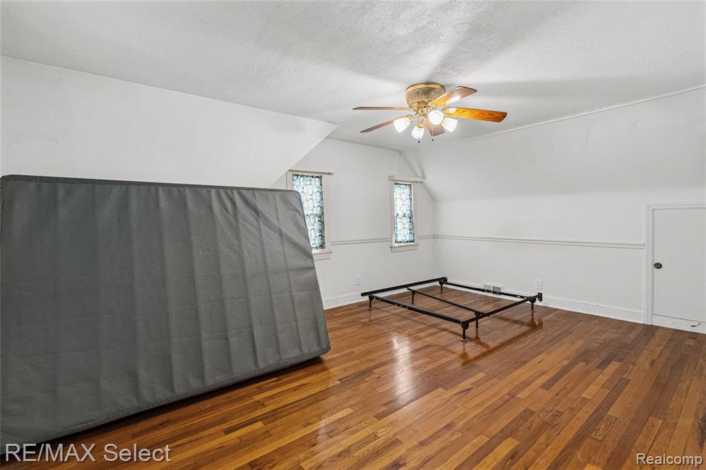 7173 Porter Road Grand Blanc, MI 48439 - Photo 21 of 35