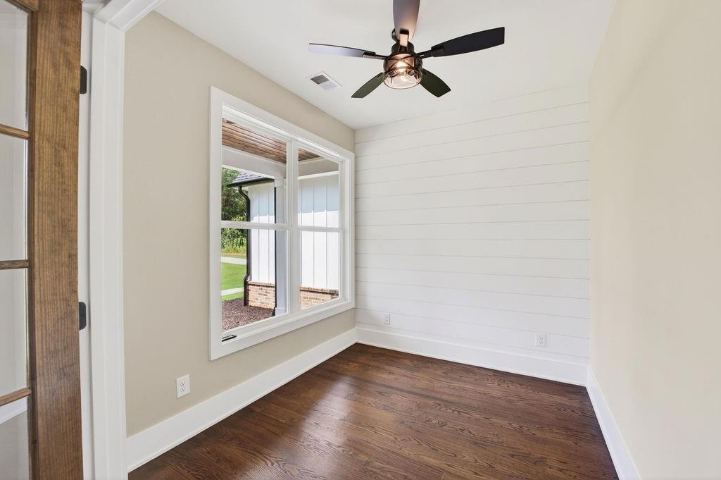 924 Browning Road Fairmount, GA 30139 - Photo 8 of 69