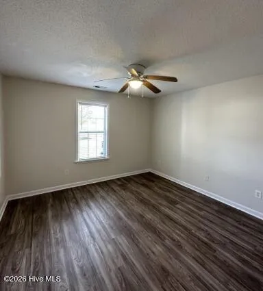 $1,200 | 400 Winners Circle North, Jacksonville, NC 28546