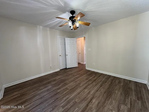 $1,200 | 400 Winners Circle North, Jacksonville, NC 28546