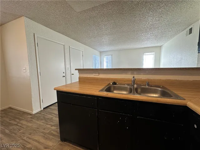 $999 | 1873 Dwarf Star Drive, Unit 145, Las Vegas, NV 89115