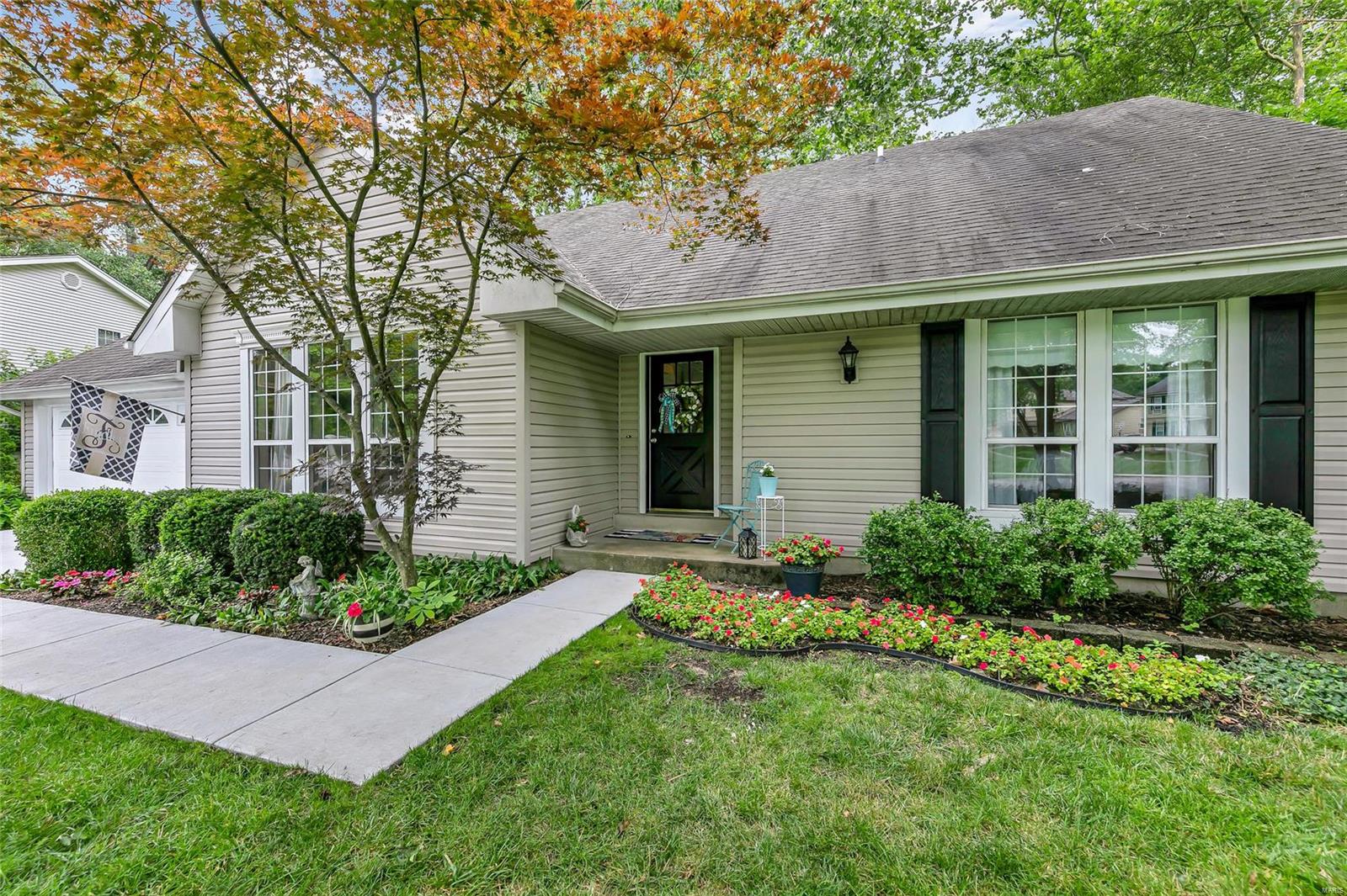 604 Forest Leaf Drive Ballwin, MO 63011 - Photo 2 of 54