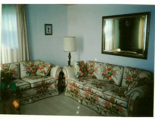 500 Gill Hall Road Jefferson Hills, PA 15025 - Photo 2 of 8 Living Room.