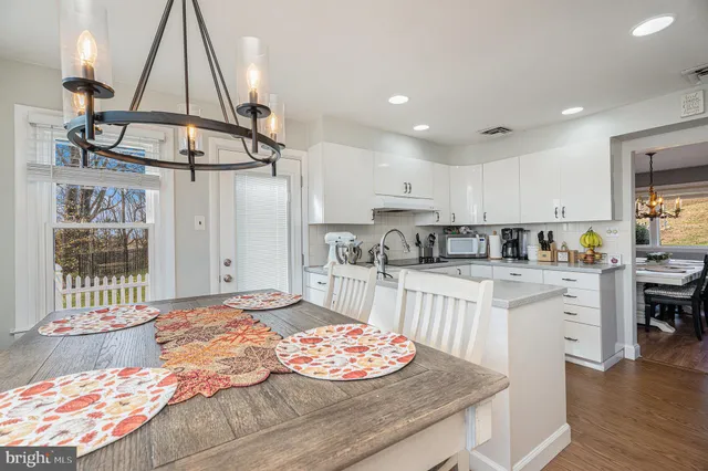 $600,000 | 541 Cardinal Drive, Dresher, PA 19025