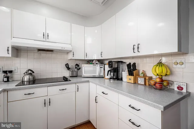 $600,000 | 541 Cardinal Drive, Dresher, PA 19025