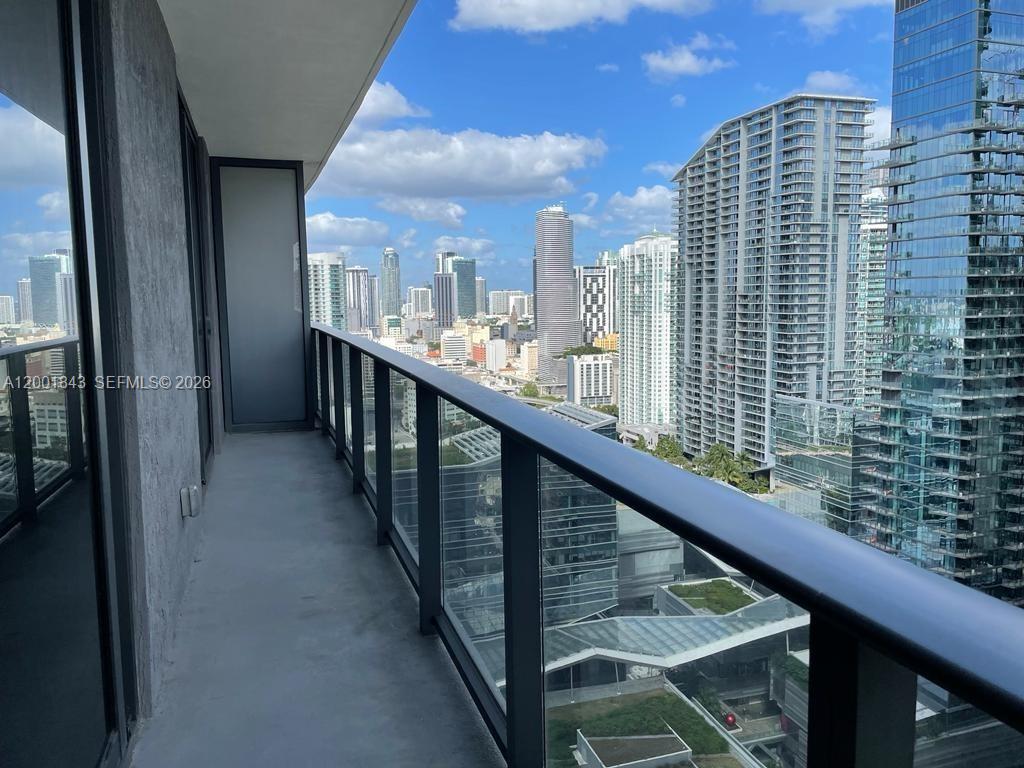 55 Southwest 9th Street, Unit 3102 Miami, FL 33130 - Photo 12 of 13