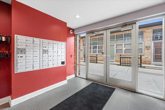 $199,900 | 3059 North Weil Street, Unit 118, Milwaukee, WI 53212