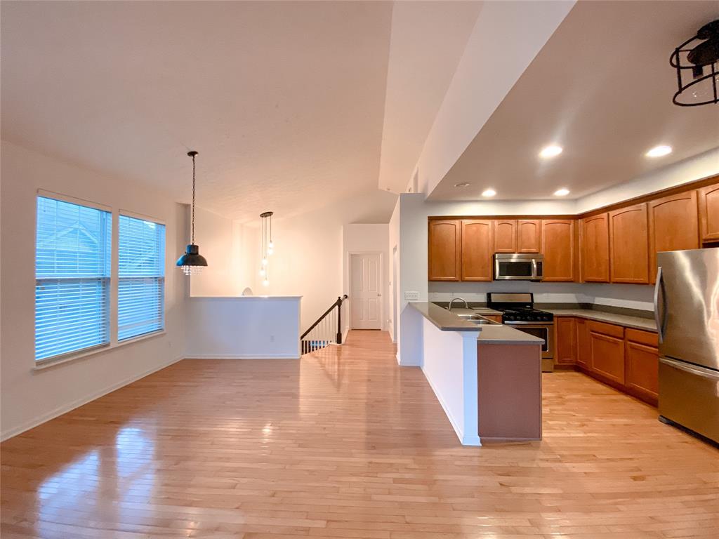 8338 Codesa Way Indianapolis, IN 46278 - Photo 4 of 19