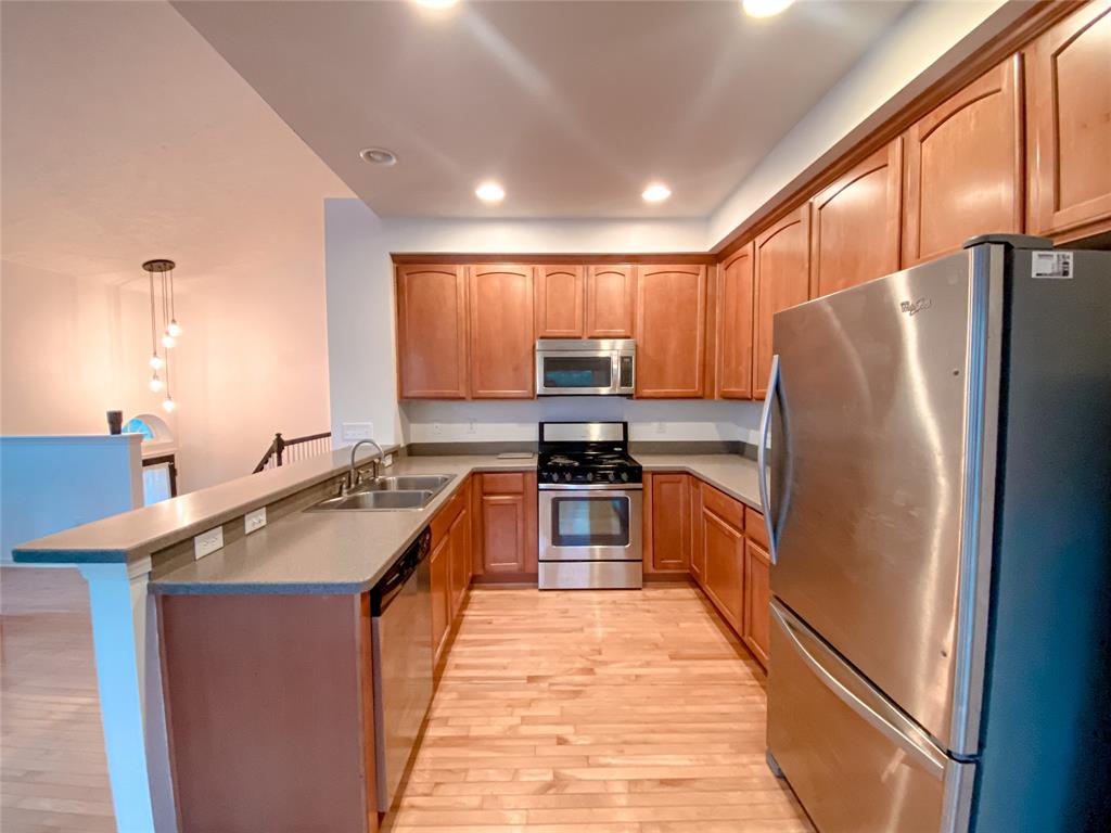 8338 Codesa Way Indianapolis, IN 46278 - Photo 7 of 19