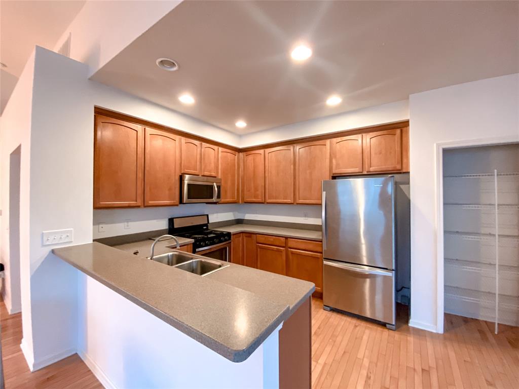 8338 Codesa Way Indianapolis, IN 46278 - Photo 8 of 19