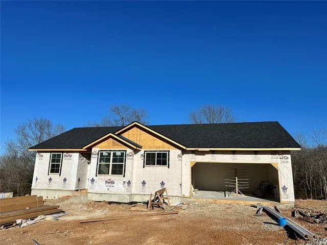 $349,900 | 49 Breckenridge Drive, Waynesville, MO 65583