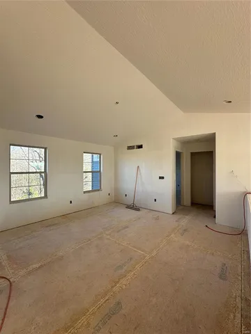 $349,900 | 49 Breckenridge Drive, Waynesville, MO 65583