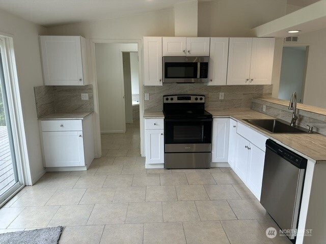 257 Easy Street Road Silverlake, WA 98645 - Photo 11 of 29