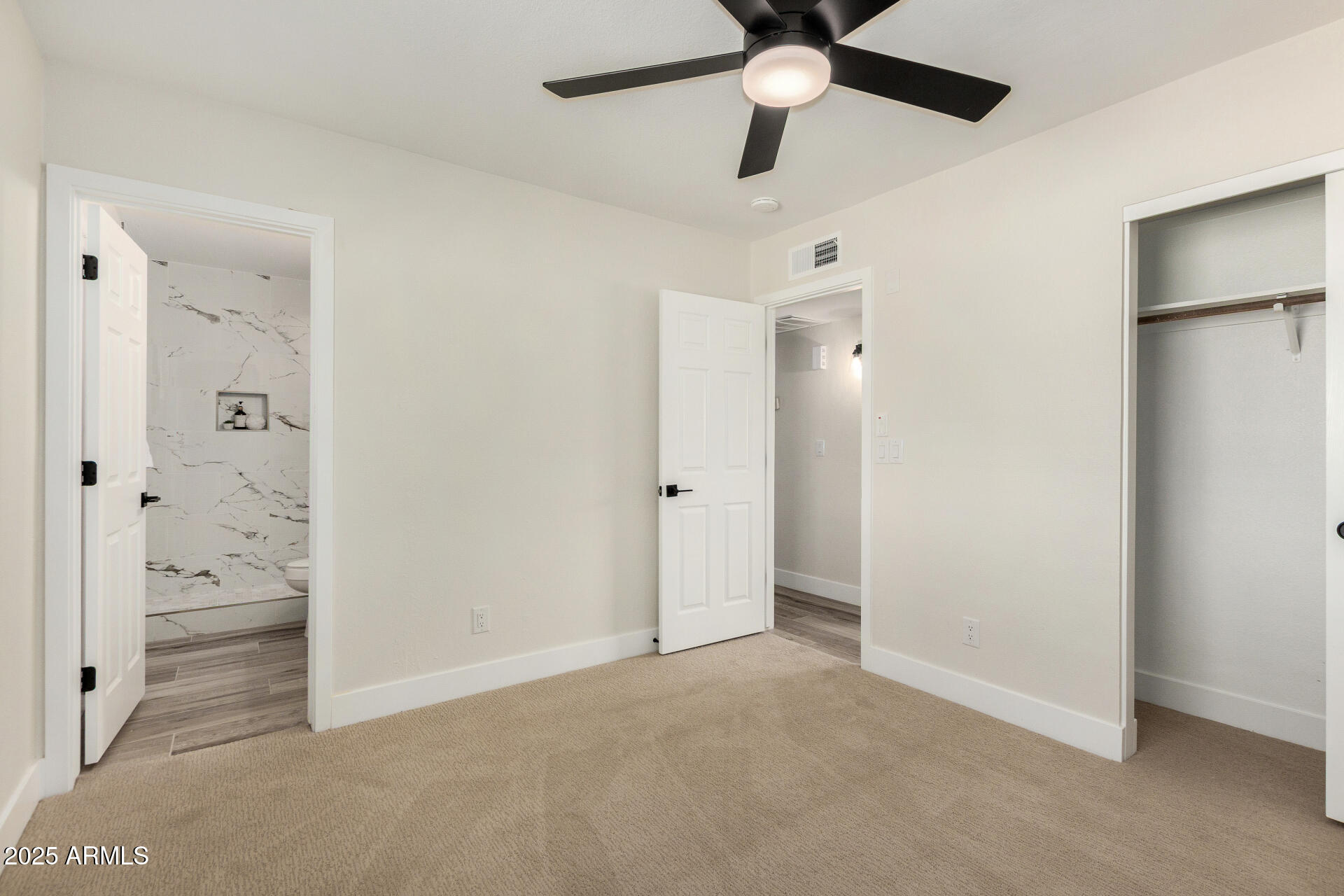 329 West Aspen Avenue Gilbert, AZ 85233 - Photo 13 of 37 20 - Aspen