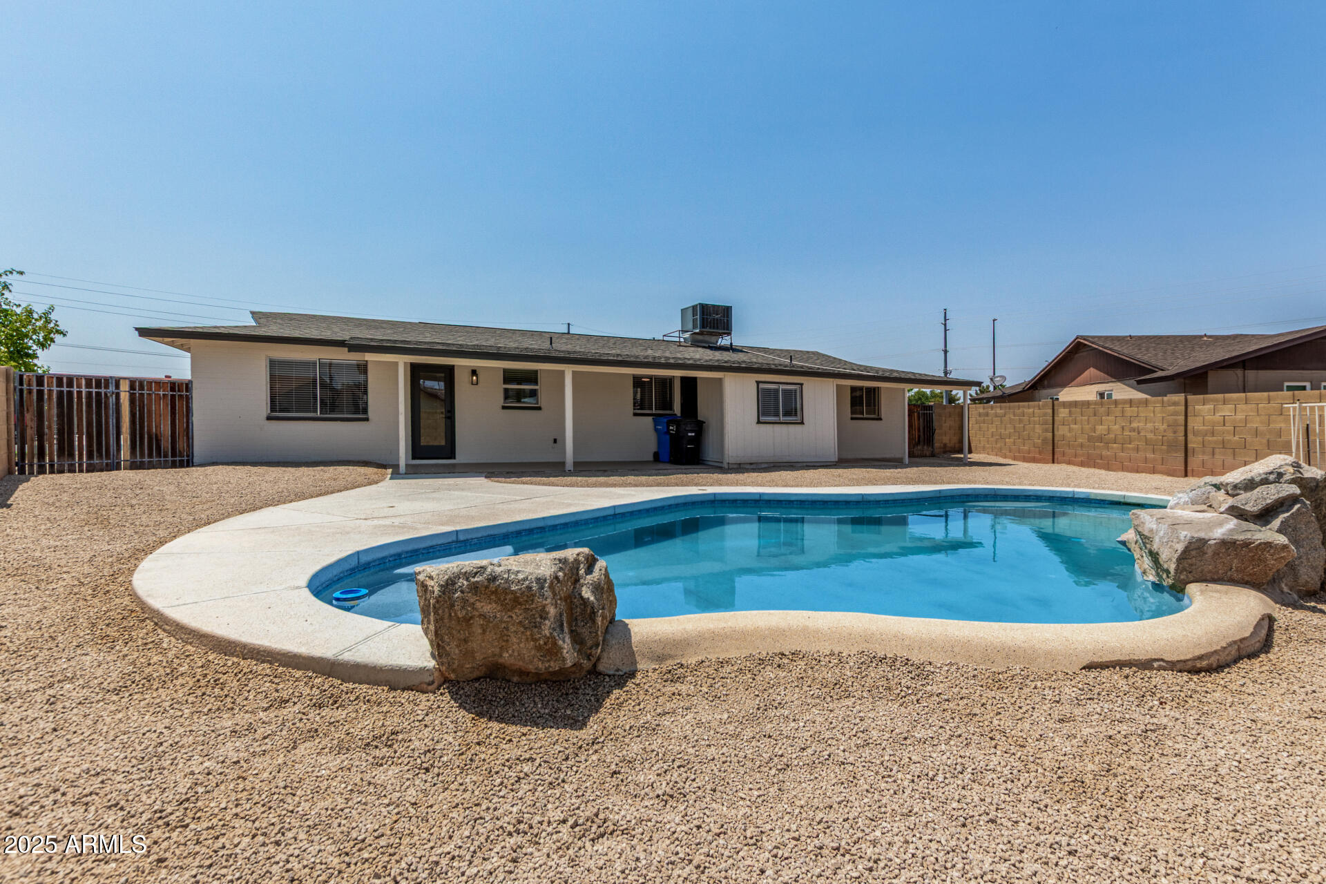 329 West Aspen Avenue Gilbert, AZ 85233 - Photo 22 of 37 33 - Aspen