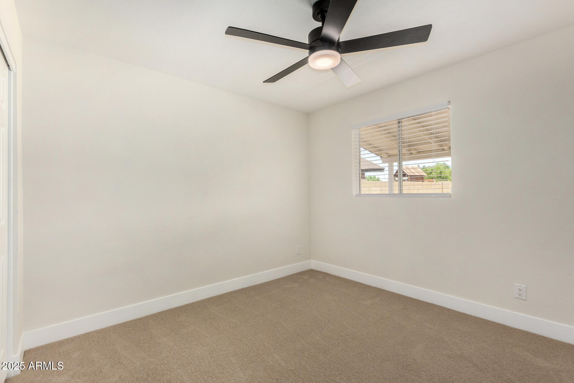 329 West Aspen Avenue Gilbert, AZ 85233 - Photo 32 of 37 18 - Aspen