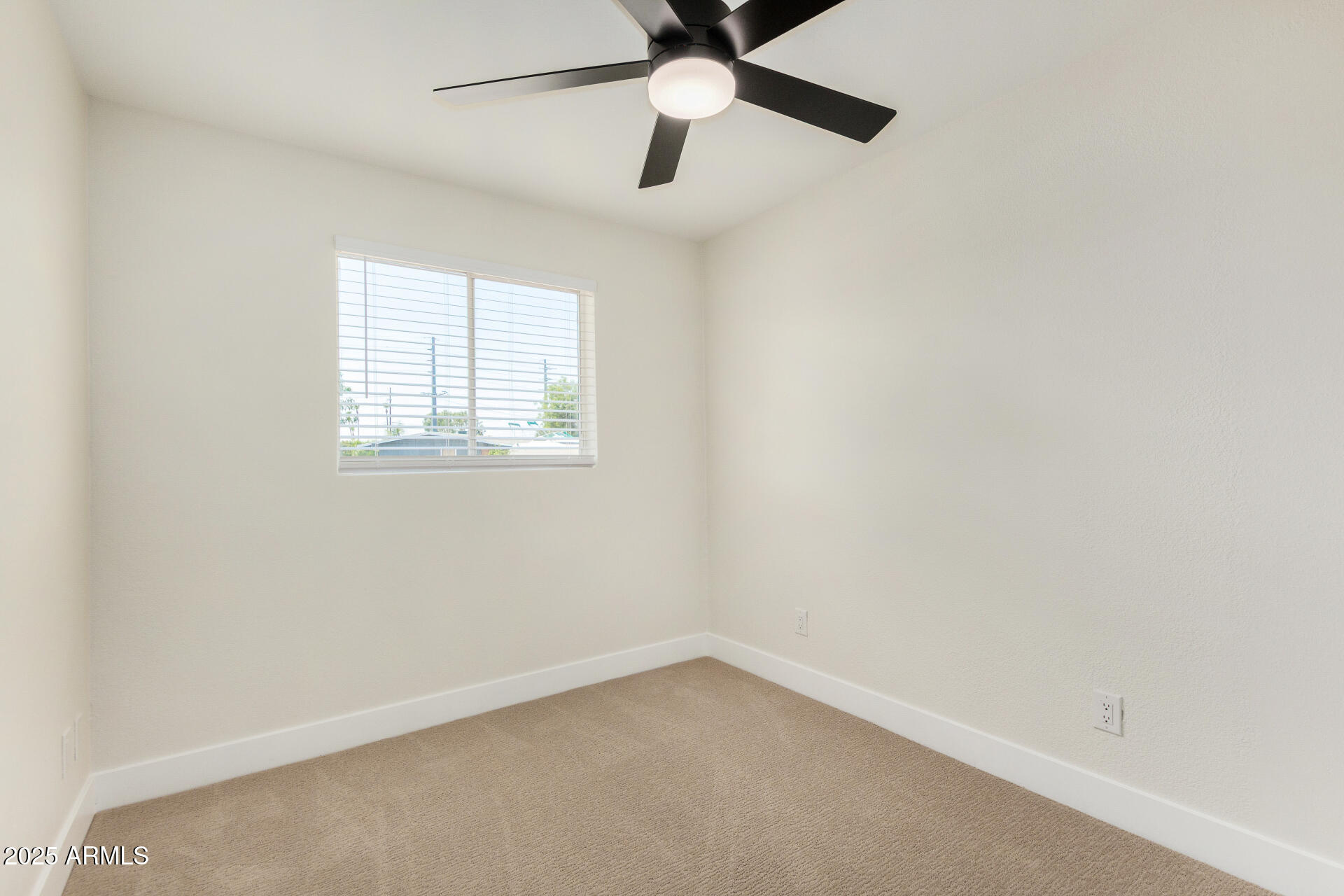 329 West Aspen Avenue Gilbert, AZ 85233 - Photo 33 of 37 14 - Aspen