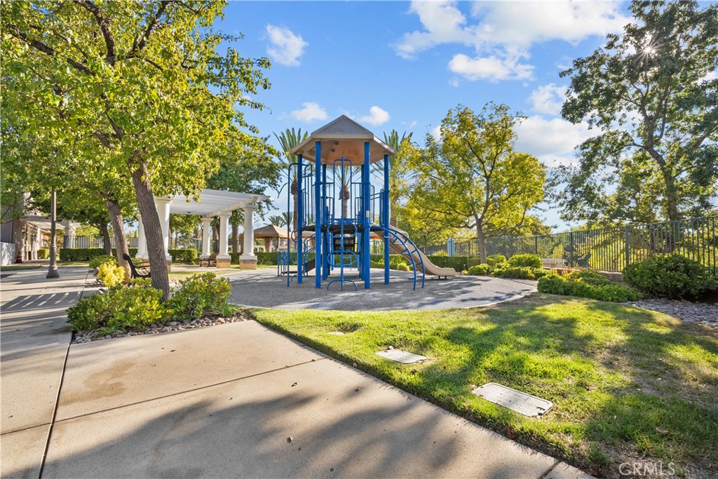 23815 Balsa Court Valencia, CA 91354 - Photo 61 of 63 community area