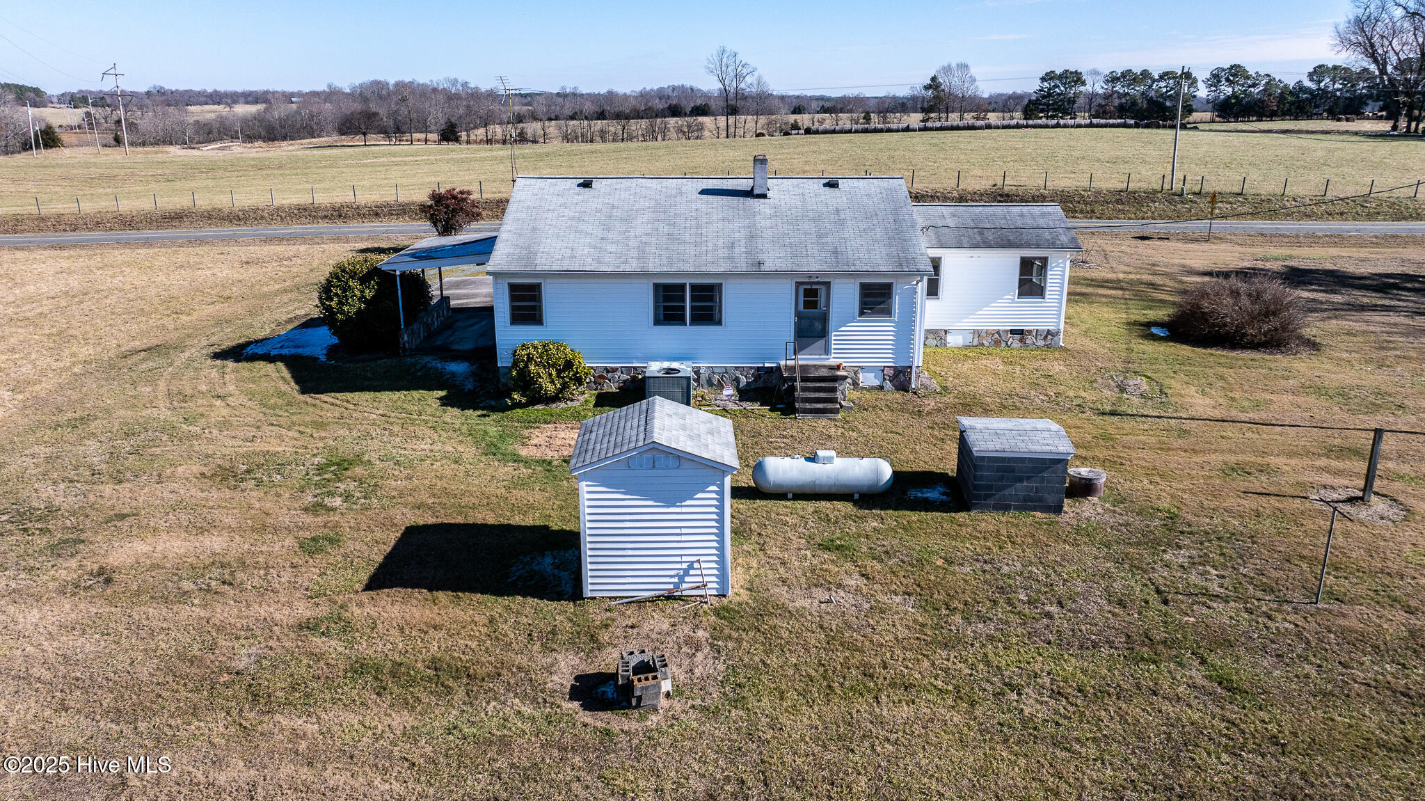 1100 Ben Smith Road Siler City, NC 27344 - Photo 8 of 66 Siler City-1111-7
