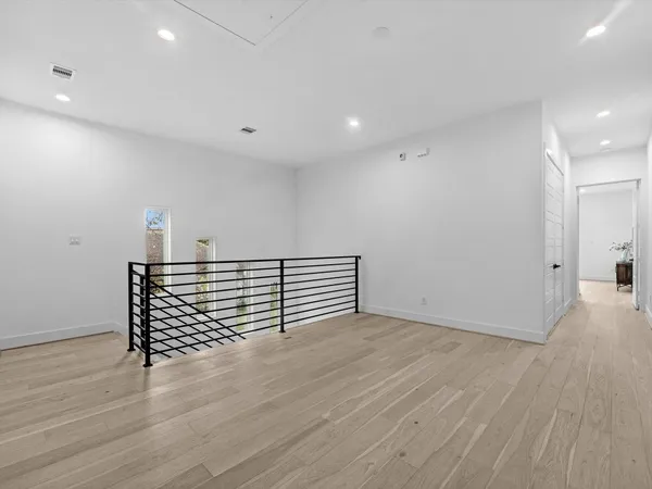 $439,000 | 3413 McGowen Street, Houston, TX 77004
