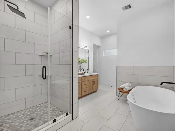 $439,000 | 3413 McGowen Street, Houston, TX 77004
