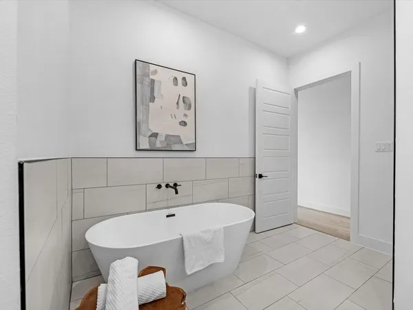 $439,000 | 3413 McGowen Street, Houston, TX 77004