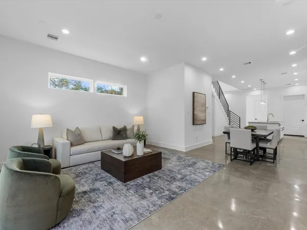 $439,000 | 3413 McGowen Street, Houston, TX 77004