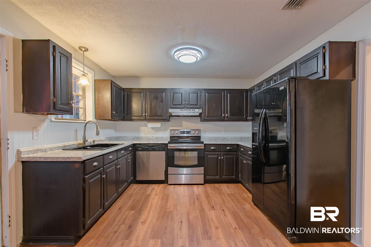 13923 Fish River Road Foley, AL 36535 - Photo 6 of 25