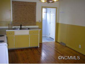 282 Phillipsville Loop Canton, NC 28716 - Photo 9 of 19 a view of a sink and dishwasher