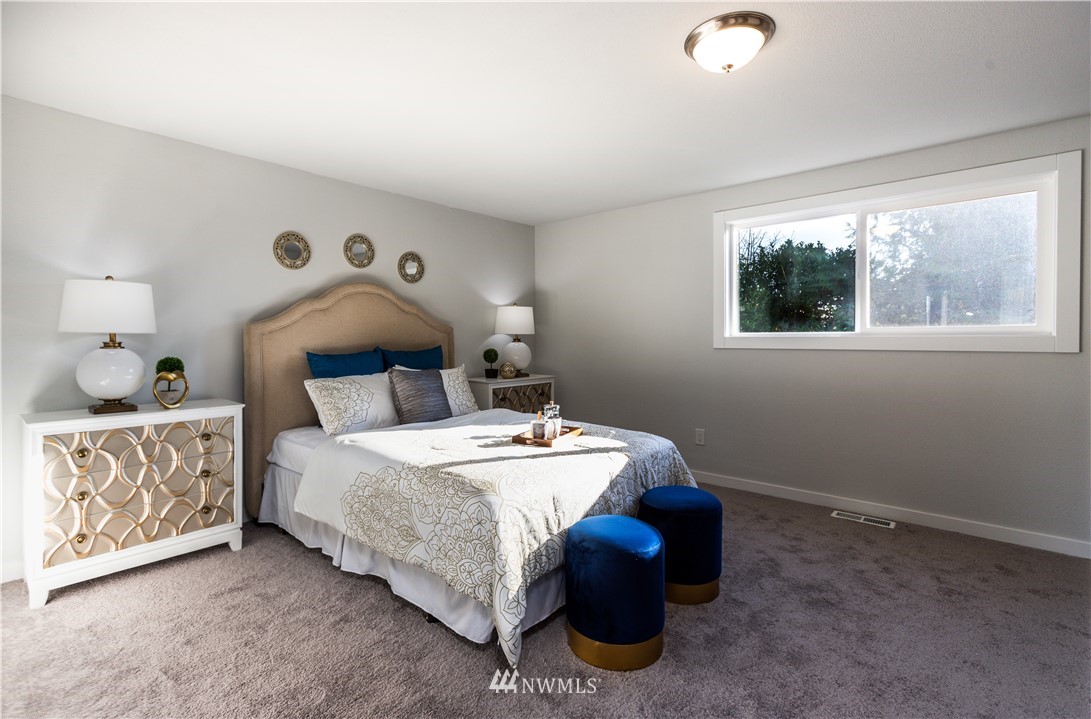 1675 Index Avenue Southeast Renton, WA 98058 - Photo 10 of 21 Gallery Image 10