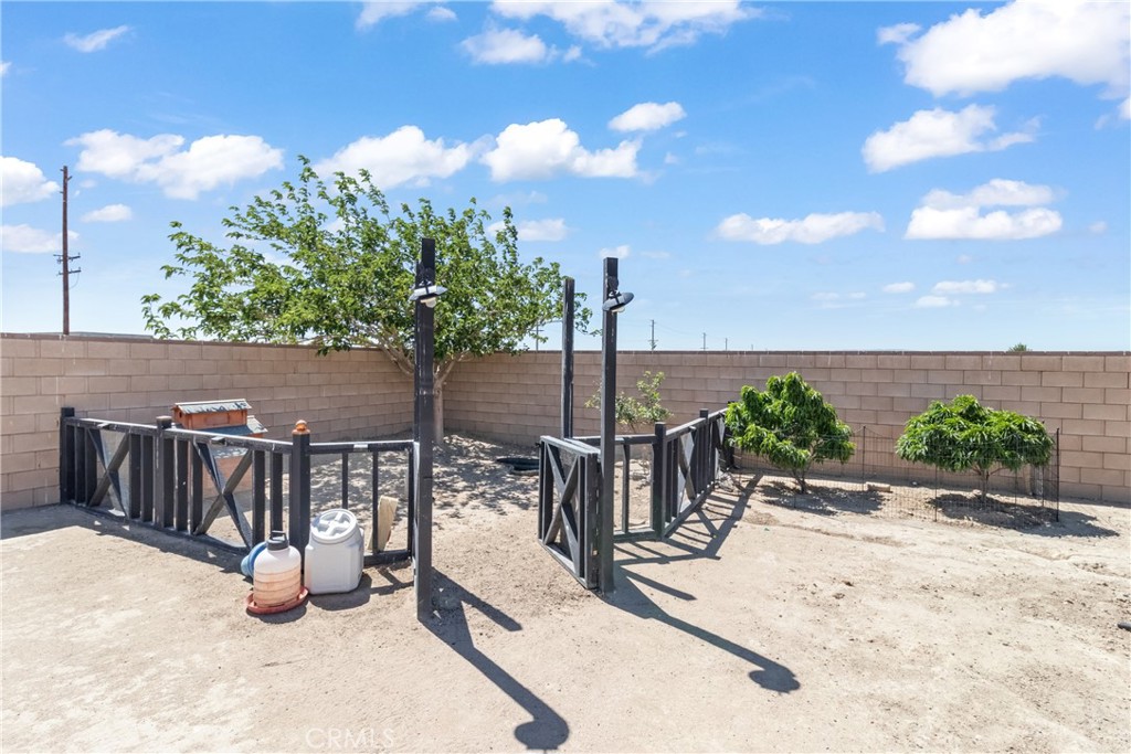 7010 West Ave A 4 Lancaster, CA 93536 - Photo 36 of 49