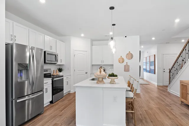 $509,990 | 2299 Beverly Gail Road, Pleasant View, TN 37146