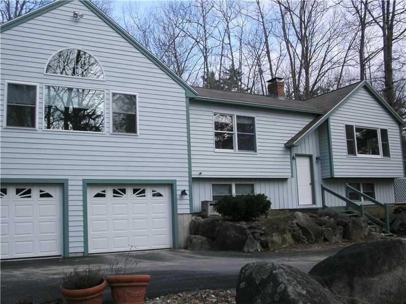 79 Thomas Pond Terrace Road Raymond, ME 04071 - Photo 23 of 35 Exterior Front.