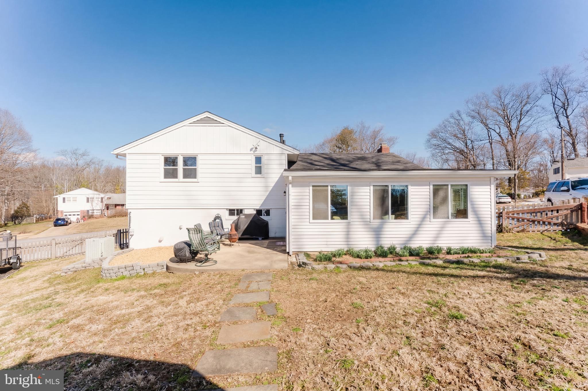 5937 Atteentee Road Springfield, VA 22150 - Photo 3 of 44 a view of a house with snow on the background