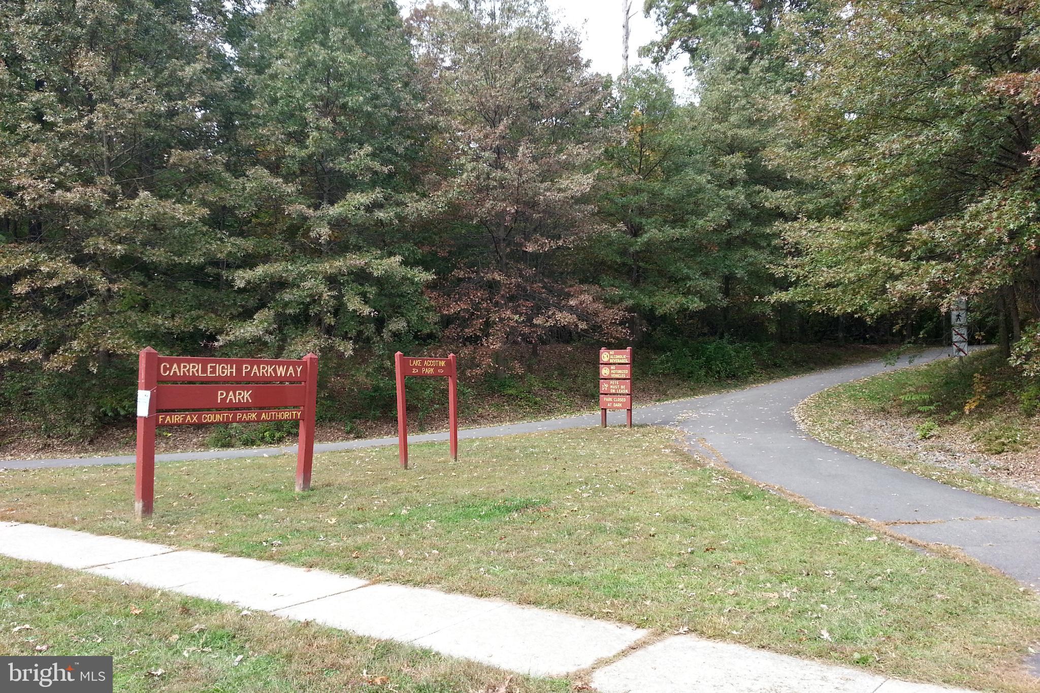 5937 Atteentee Road Springfield, VA 22150 - Photo 36 of 44 a view of a park