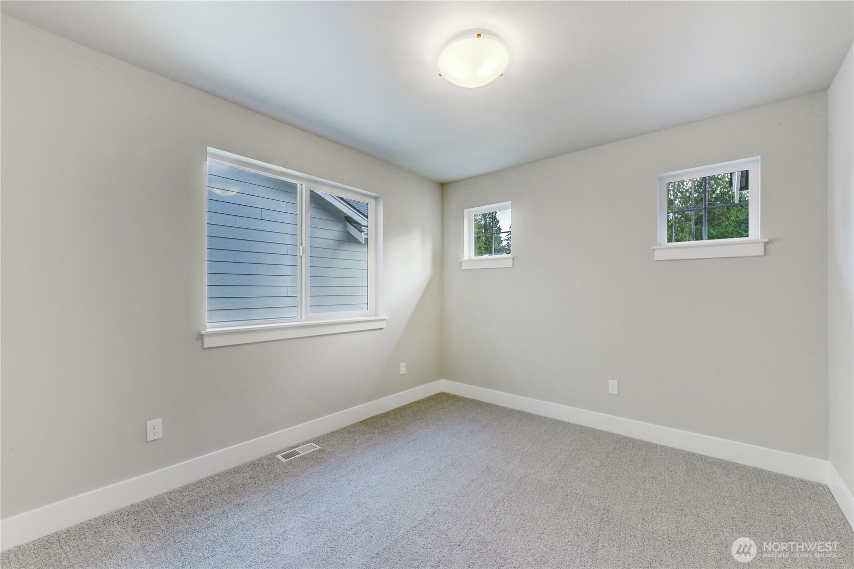 19233 Meridian Drive Southeast, Unit CW 12 Bothell, WA 98012 - Photo 26 of 33