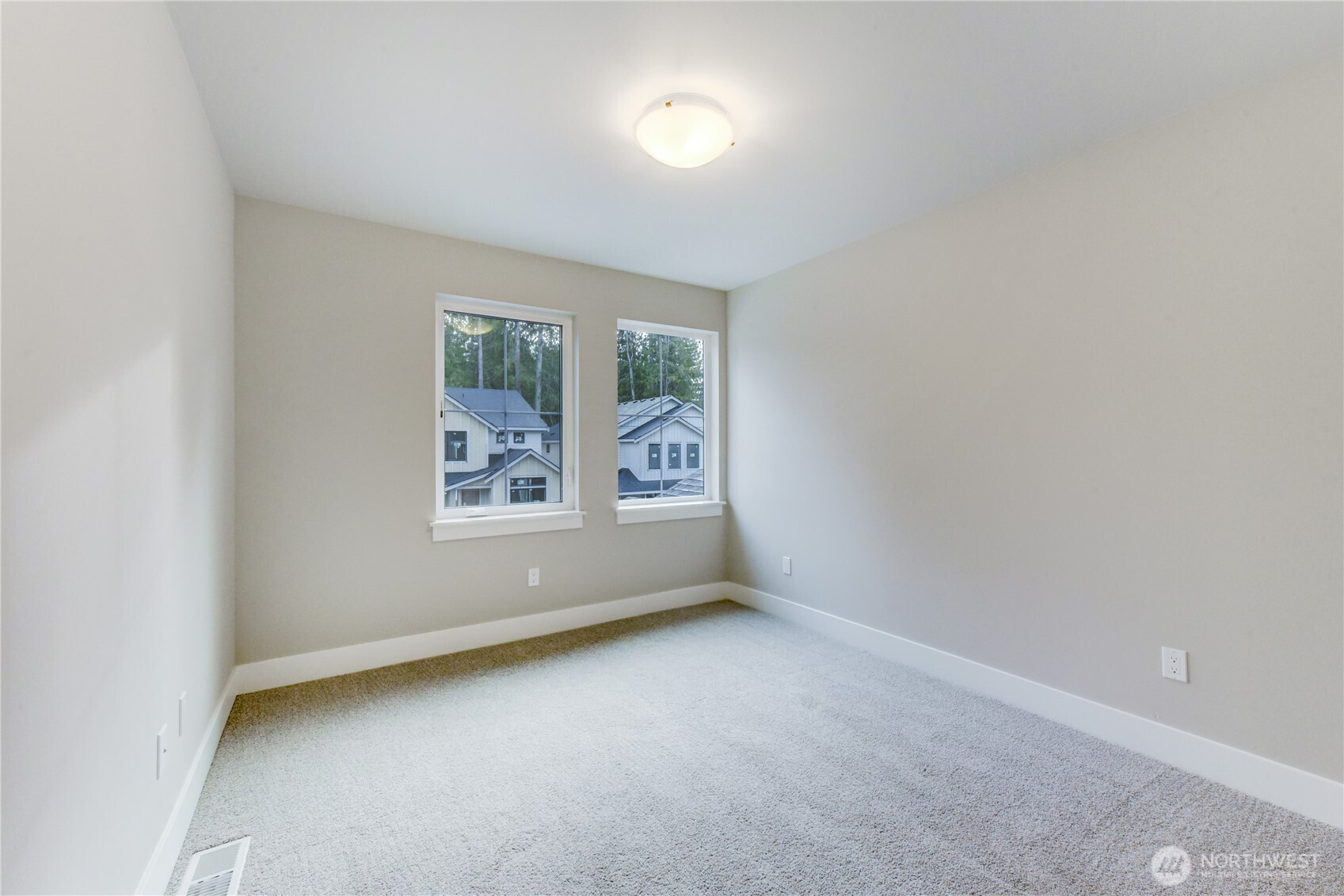 19233 Meridian Drive Southeast, Unit CW 12 Bothell, WA 98012 - Photo 30 of 33