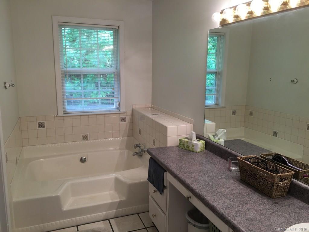 93 Forest Valley Road Sylva, NC 28779 - Photo 21 of 22 Gallery Image 21