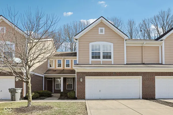 $219,900 | 5673 Brownstone Drive, Unit 5673, Indianapolis, IN 46220