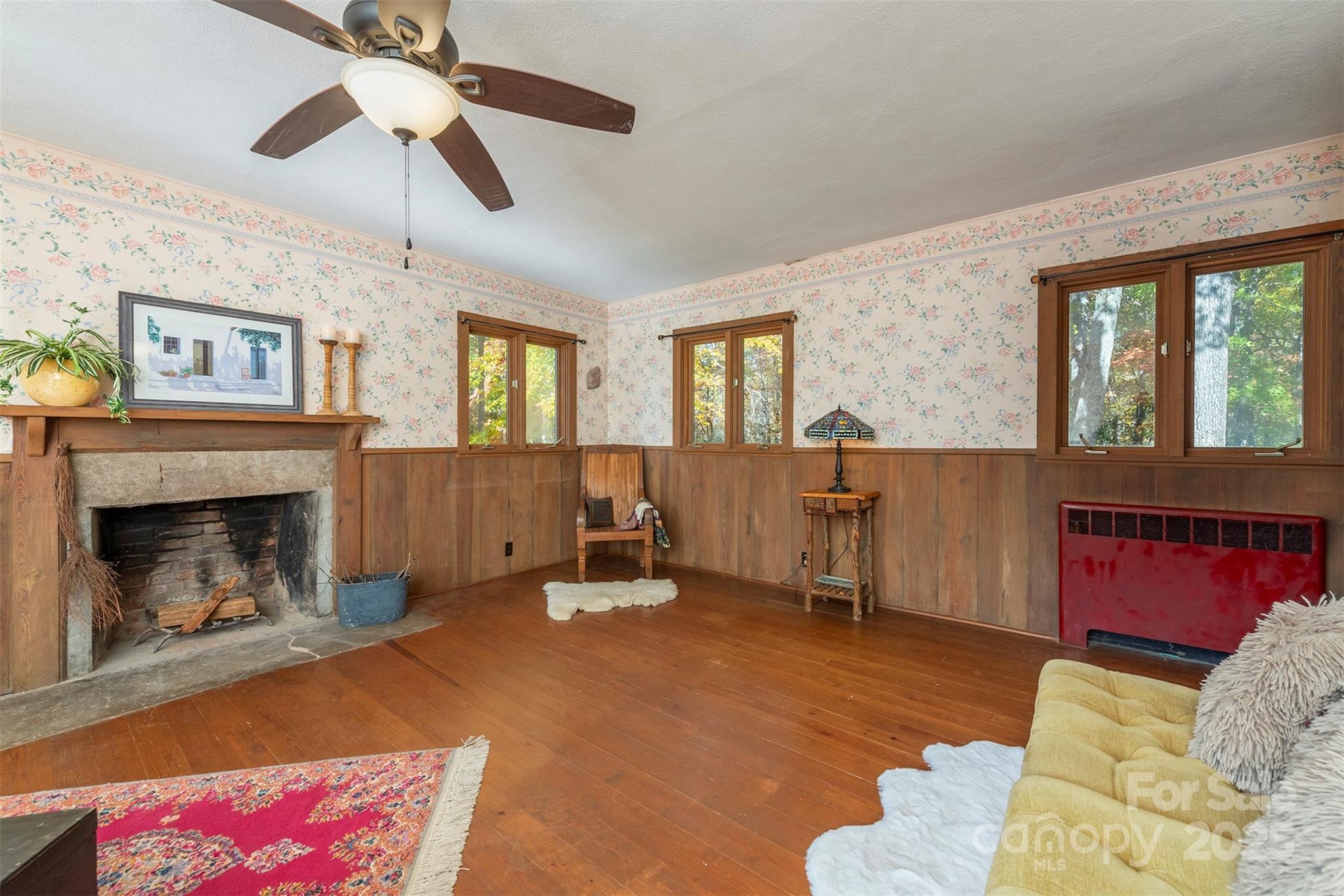 102 Weaver Mill Road Columbus, NC 28722 - Photo 30 of 43