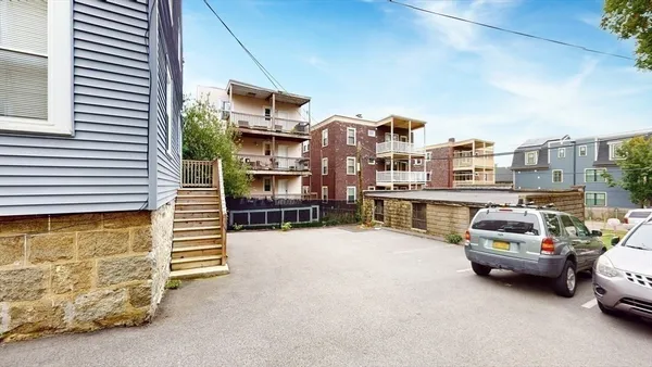 $3,700 | 6 Ashmont Court, Unit 2, Boston, MA 02122